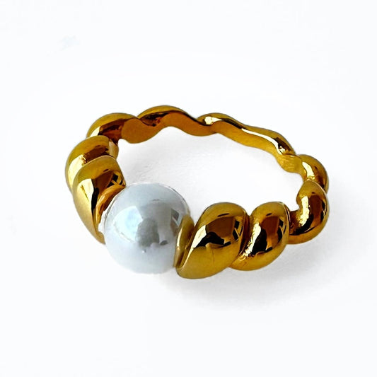 Natural Pearl Ring 18K Gold Plated