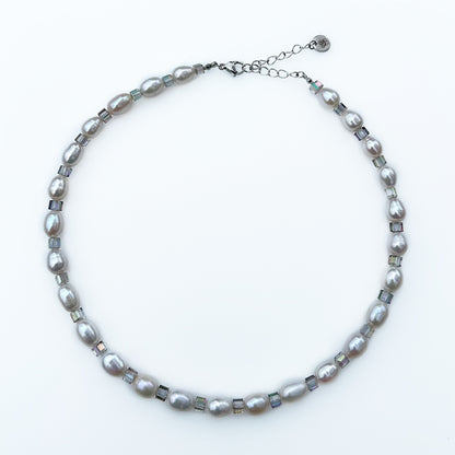 Aurora Choker Pearl and Crystal